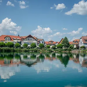 Hotel Seehotel - Dorf Am, Niedernberg